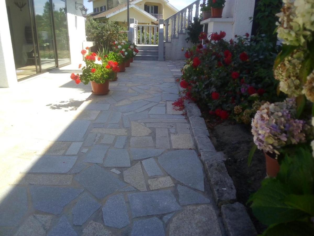 Pinheirinhos - Quinta De Sao Caetano Villa Carapito Exterior photo