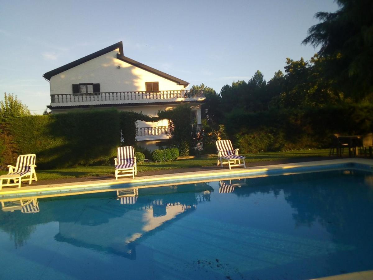 Pinheirinhos - Quinta De Sao Caetano Villa Carapito Exterior photo